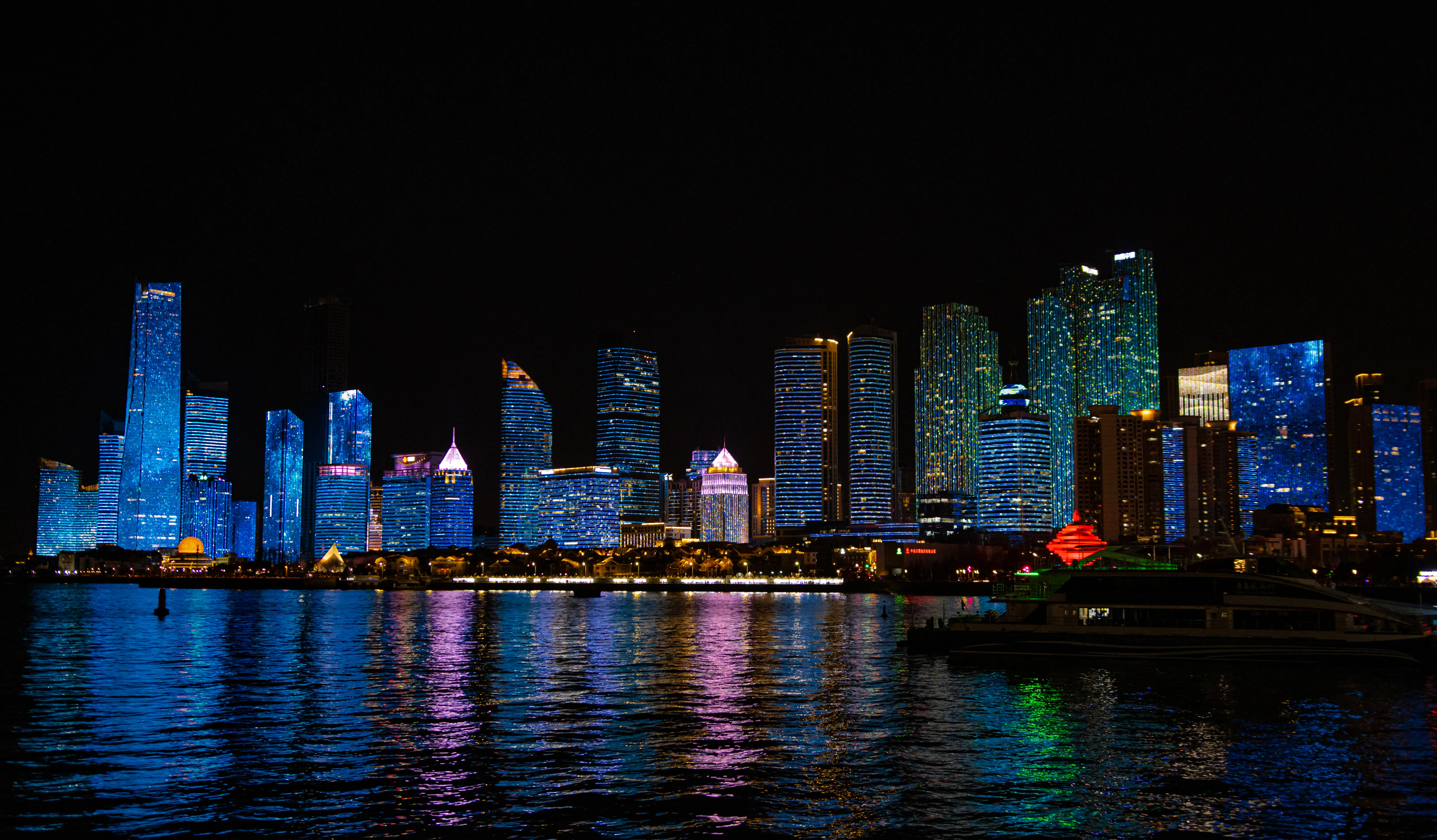 滨江夜色